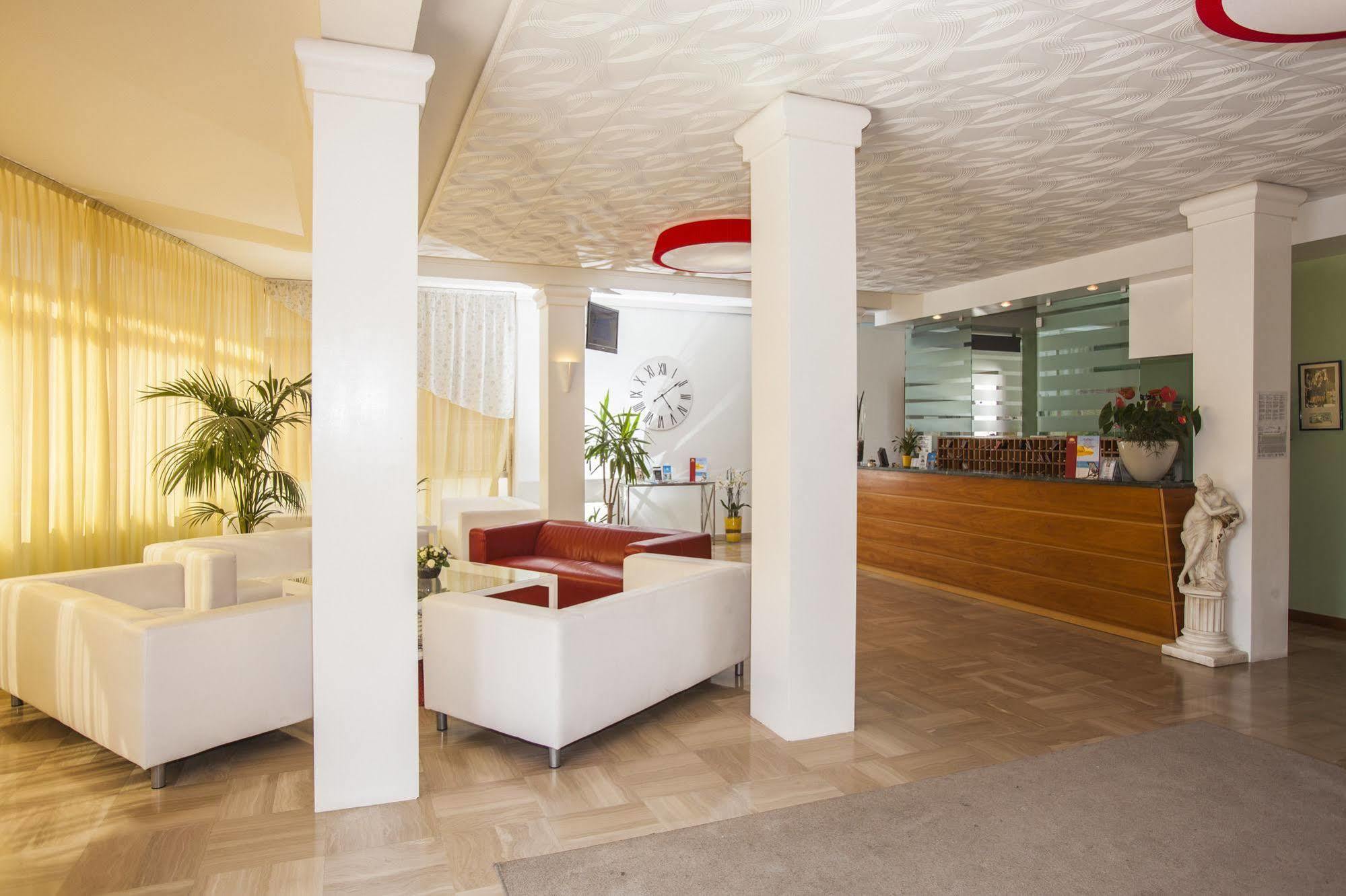 Hotel Sofia Lido di Jesolo Zewnętrze zdjęcie
